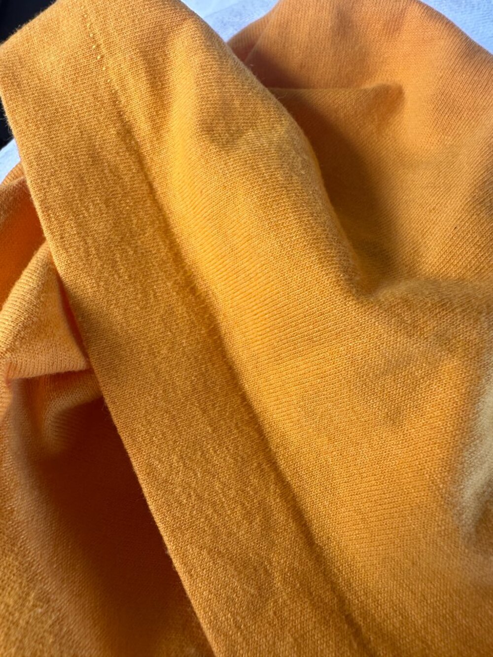 Vintage Best Fruit of the Loom Father Duenas Guam Men's Yellow Maroon Shirt Medi - Picture 4 of 4